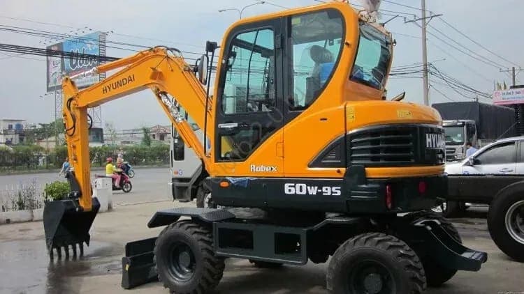 Ekskavator xizmati 30 minutda boramiz | Аренда Экскаватор НЕДОРОГО - 1